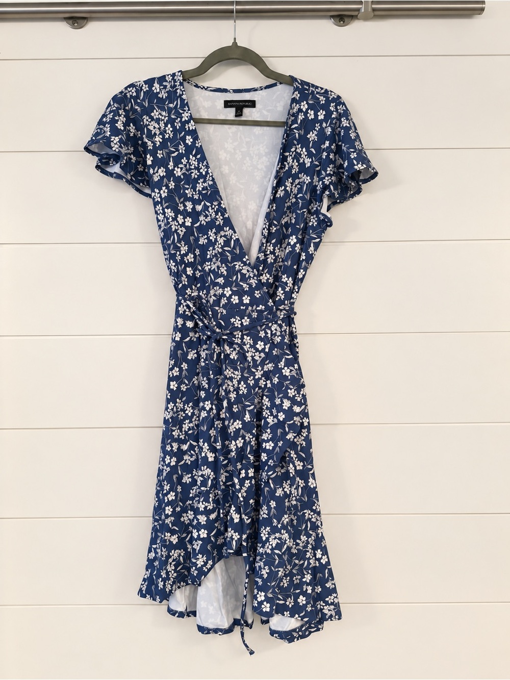 Banana Republic Blue Floral Wrap High-Low Dress with Ruffle Sleeves, size M